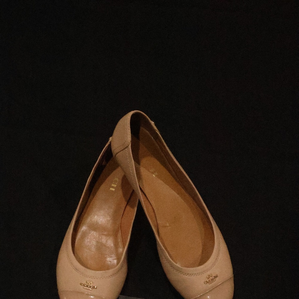 Coach neutral beige color ballerina style flats